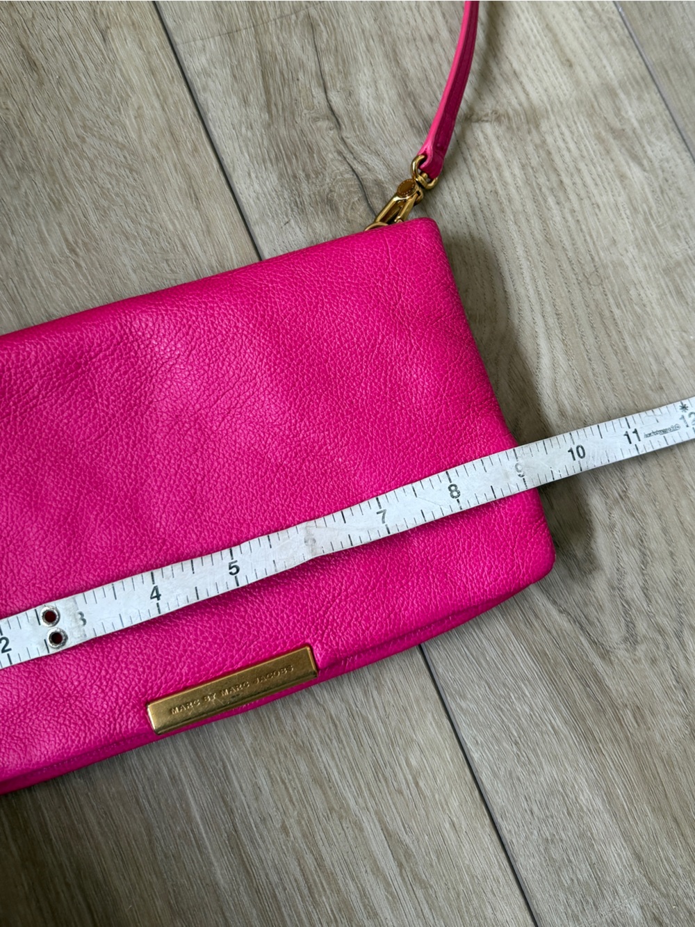 Marc By Marc Jocobs Hot Pink Grainy Leather Crossbody Bag 9x6.5’ - Picture 8 of 11